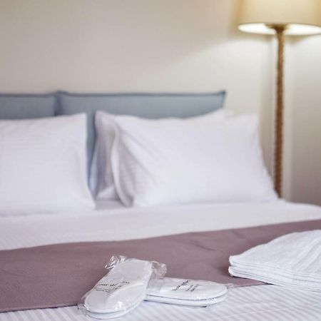 Oliver Suites Атина Екстериор снимка