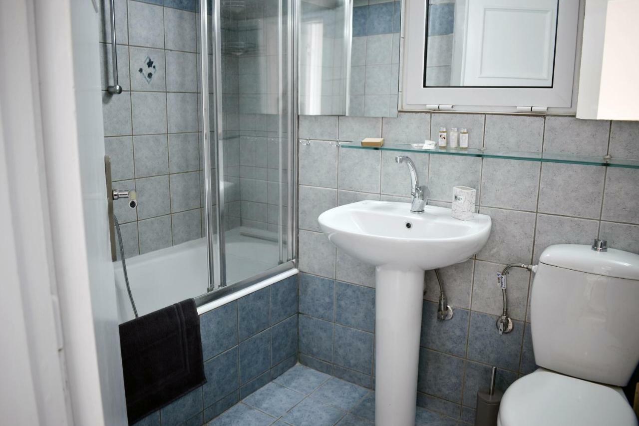 Oliver Suites Атина Екстериор снимка