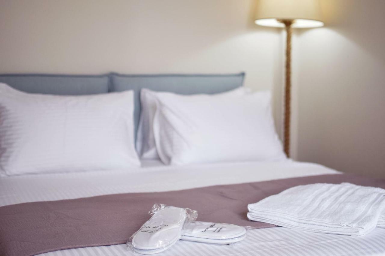 Oliver Suites Атина Екстериор снимка